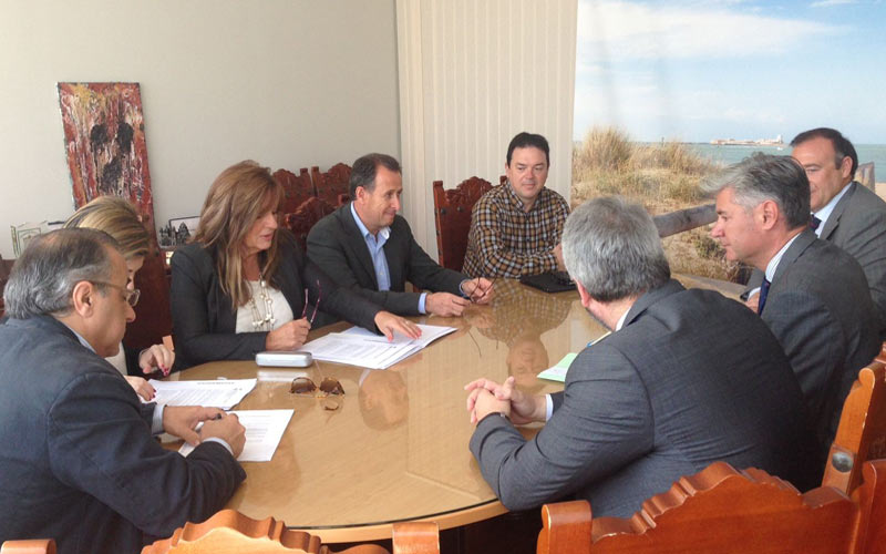 El Ayuntamiento chiclanero pide 8 millones de euros a un banco como anticipo de recaudación para pagar deudas y a proveedores