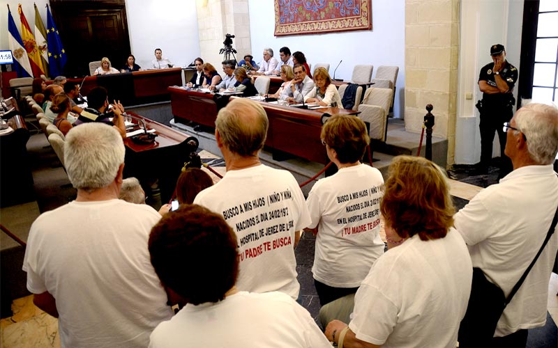 El pleno jerezano aprueba actualizar la ordenanza de Circulación a la nueva realidad de la movilidad urbana a partir del carril bici