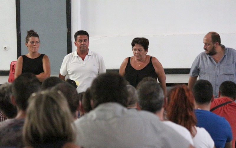 Alrededor de 300 personas de Jerez serán contratadas para recoger fruta en Francia “gracias a la intermediación de IU”