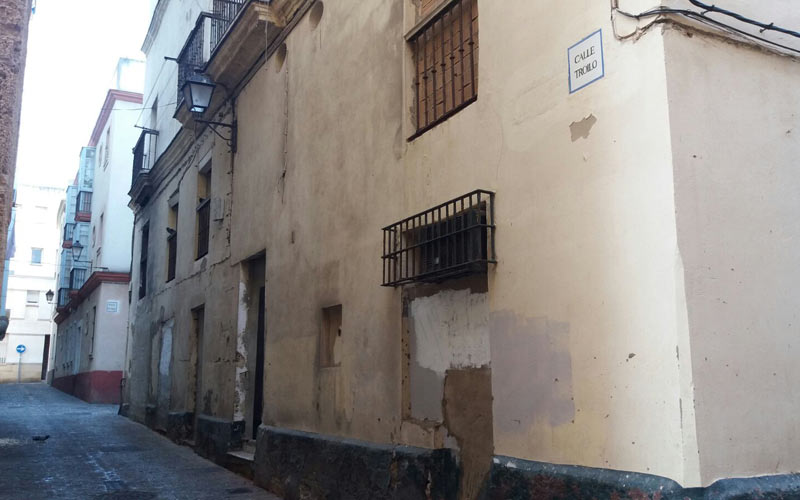 Licitada la rehabilitación de la finca en la calle Troilo 1 y 3, en el barrio de Santa María, que permitirá recuperar 11 viviendas