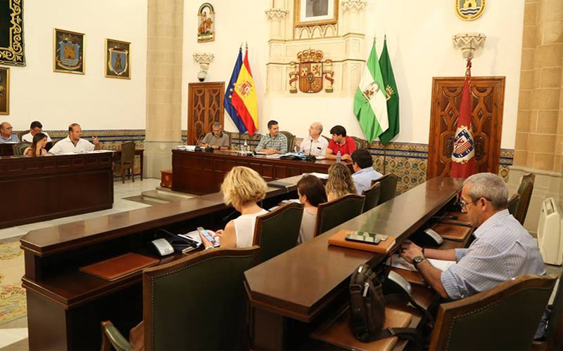 El Consistorio cierra el presupuesto de 2015 con 634.000 euros de superávit, y confía en aprobar las cuentas para 2017 en plazo