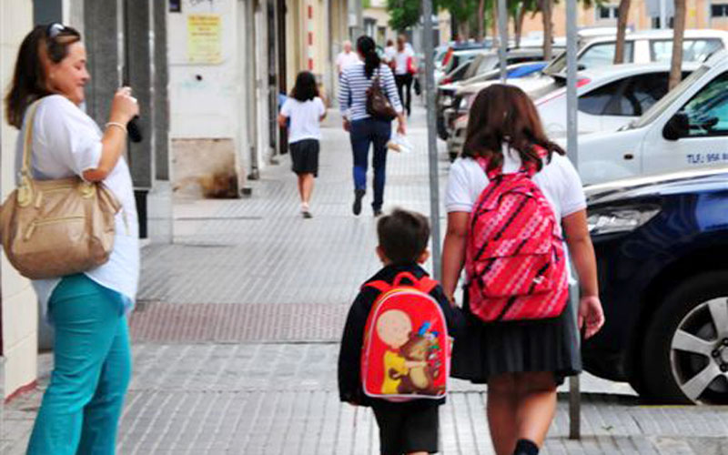 El nuevo curso escolar 2016/2017 atenderá en Cádiz a 276.804 alumnos, 1.900 menos; el 21% estudiará en centros privados