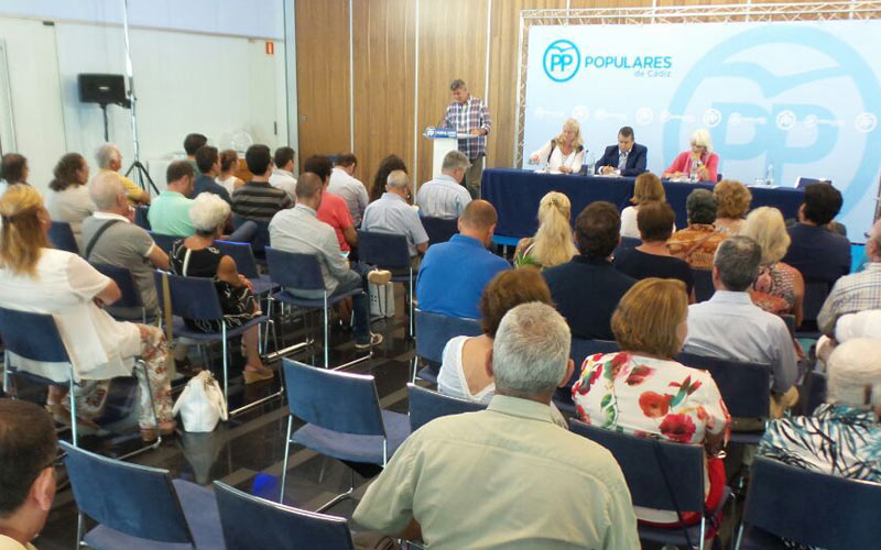 Los populares hacen balance desde la oposición: “Cádiz con Teófila avanzaba y hoy con su actual alcalde retrocede y da pasos atrás”