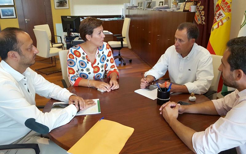 Principio de acuerdo entre Junta y Ayuntamiento para la futura ordenación del poblado de Sancti Petri