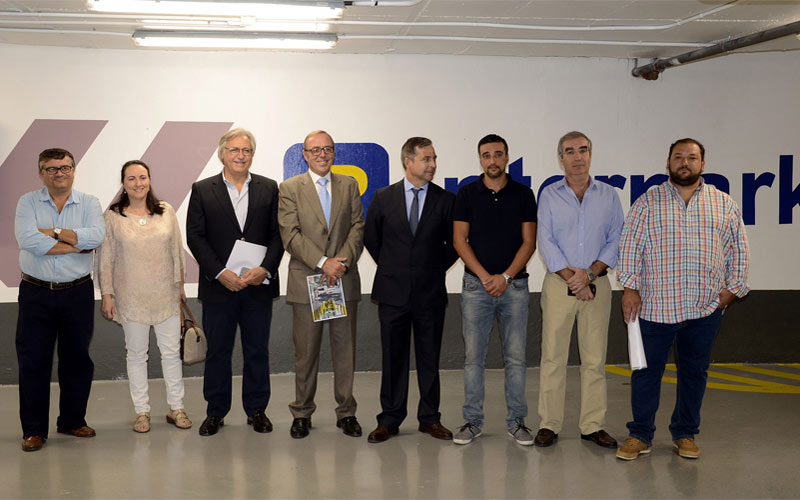 El parking del mercado de abastos “ha dejado de ser triste”