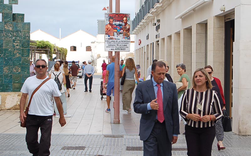 La Diputación escenifica su apoyo al Ayuntamiento