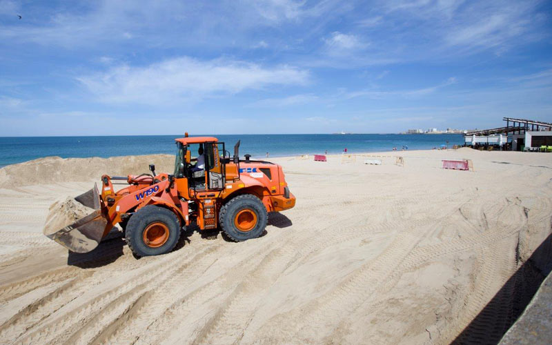 La Mancomunidad plantea que la arena excedente de la terminal de contenedores de Cádiz se destine a regenerar playas de la Bahía