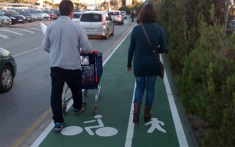 “Que la bicicleta no se use apenas en San Fernando no es casualidad”, opinan ante una “fiesta con poco que celebrar”