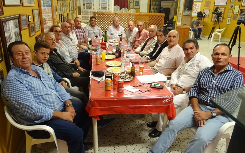 La peña El Albero de Conil falla sus premios