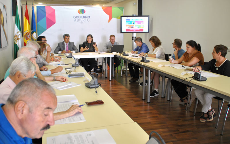 Los presupuestos participativos para 2017 admitirán propuestas ciudadanas y la votación presencial y virtual