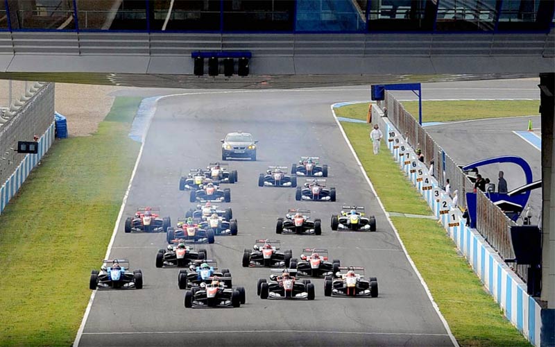 El circuito de Jerez cierra la temporada de competición este fin de semana con las carreras del Festival World Series