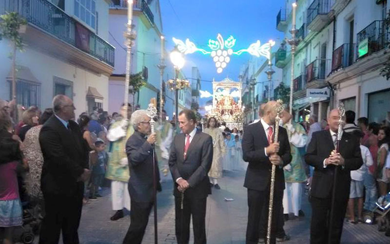 El PP presiona al PSOE para que apoye en bloque el nombramiento de la patrona, “pieza clave” de Chiclana, como “alcaldesa perpetua”