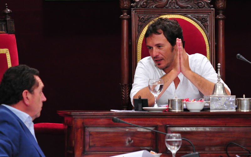 Segunda modificación del presupuesto para “reforzar” servicios sociales, vivienda y empleo; un “despropósito” según PP y PSOE