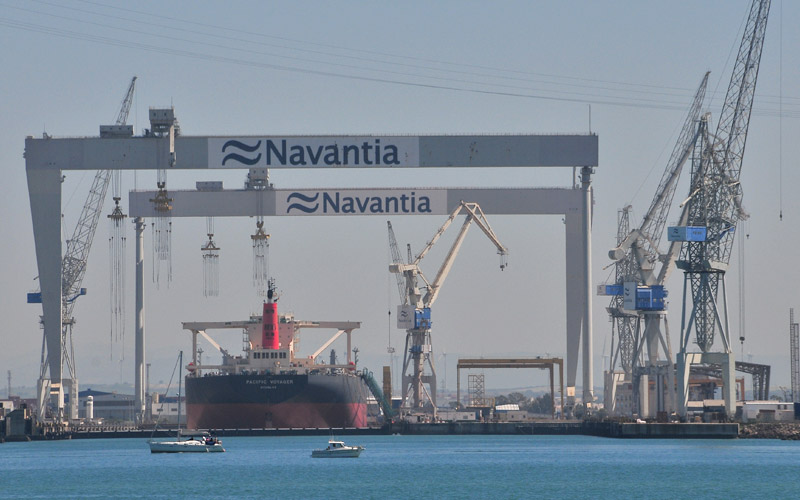 Unidos Podemos elevará al Congreso la advertencia de los empresarios gaditanos sobre un “mega astillero” en el norte