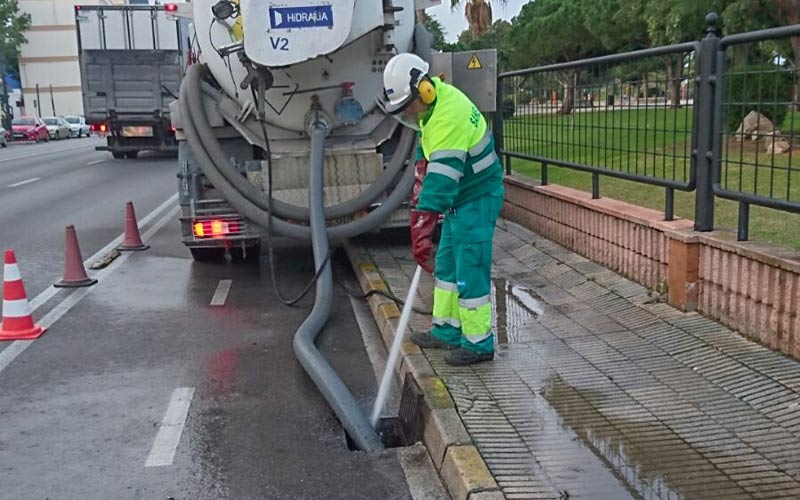 Repaso a los imbornales de las zonas ‘inundables’
