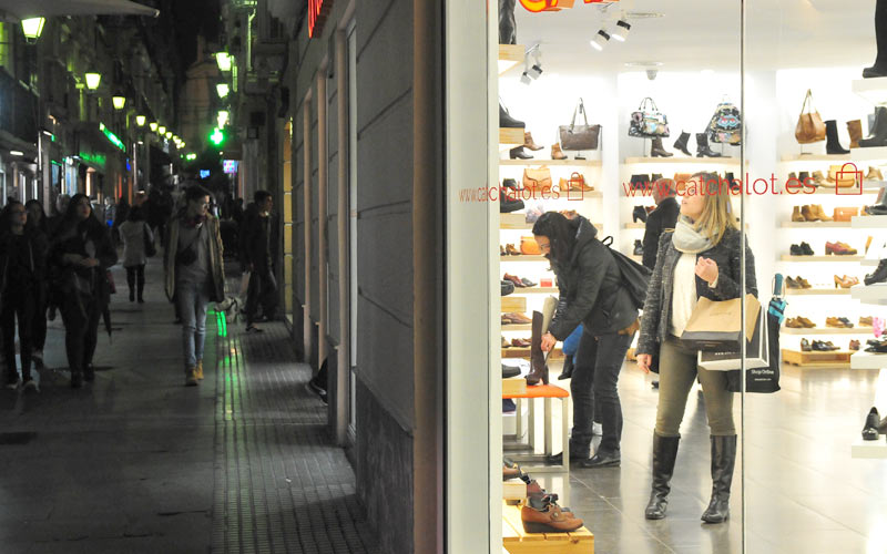 Noviembre deja 3.232 parados más, y casi 175.000 en la ‘cola’