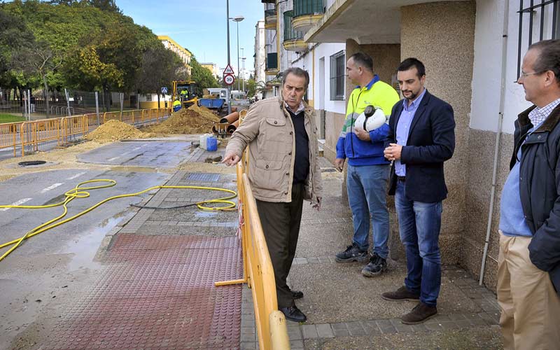 Avanza la segunda fase de renovación de la desfasada red de saneamiento y abastecimiento de La Plata