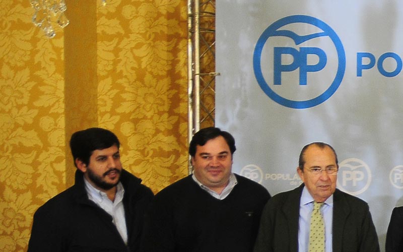 El subdelegado del Gobierno de Cádiz ficha a un investigado por enchufismo como jefe de gabinete y se lleva no pocas críticas