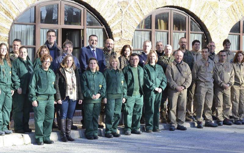 Un taller de empleo en el cuartel de Camposoto permite adecentar las instalaciones y la formación remunerada de 16 desempleados