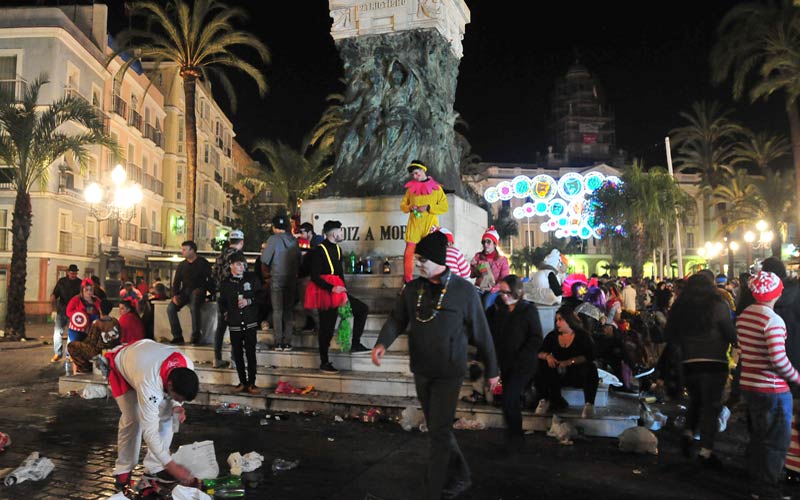 Los primeros días de Carnaval sin “apenas incidentes” se saldan con más de una veintena de detenidos por parte de la Policía