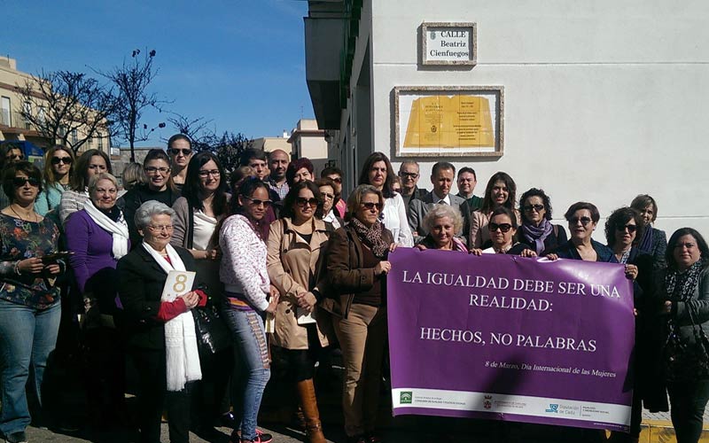 La gaditana Beatriz Cienfuegos, considerada la primera mujer periodista en España, estrena calle en Chiclana por el 8-M