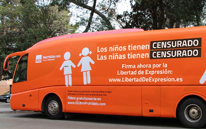 Cádiz tratará de impedir que la campaña homófoba de los ultracatólicos de Hazte Oír recorra sus calles