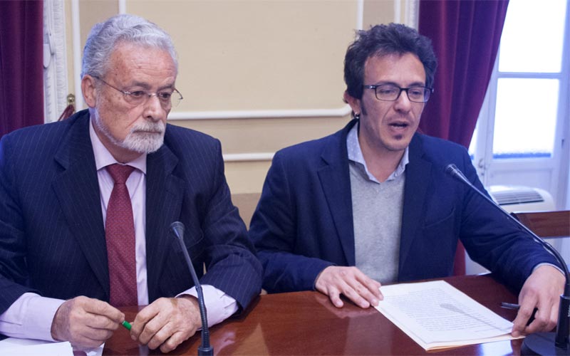 Defensor del Pueblo y alcalde abogan por “consenso, financiación y constancia” para afrontar el problema de la vivienda en Cádiz