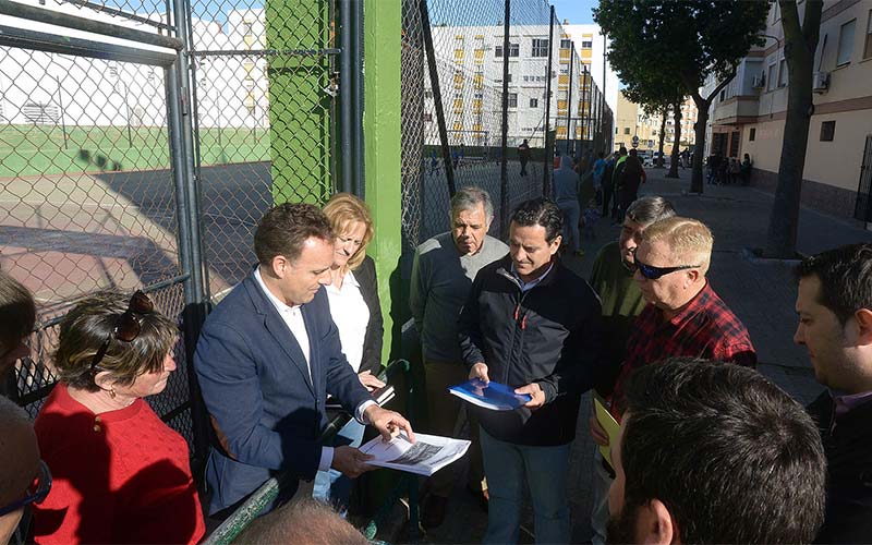 La pista deportiva del barrio de Malacara, en El Puerto, entra en el proyecto Cruyff Courts que la remodelará y dotará de valores