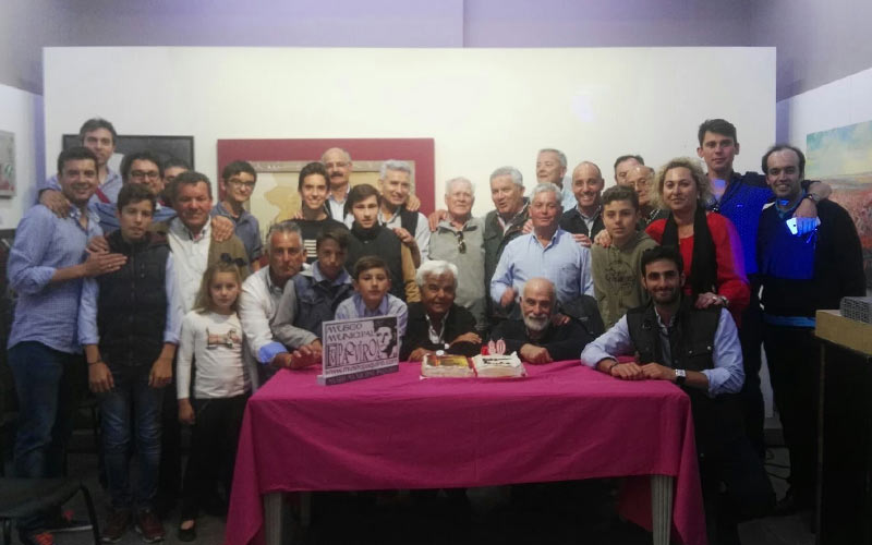 El torero chiclanero Emilio Oliva celebra sus 80 años