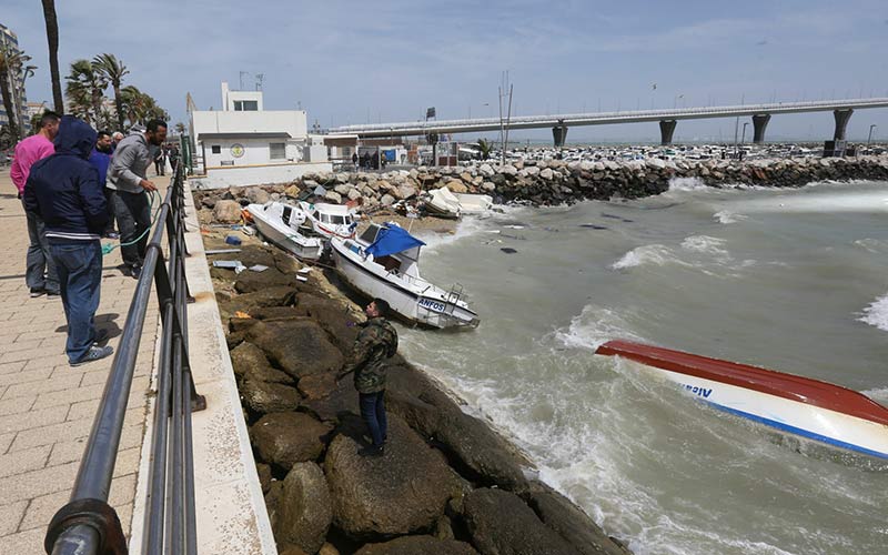 El Ayuntamiento de Cádiz eximirá a los vecinos del pago por las intervenciones de los bomberos asociadas al temporal de levante
