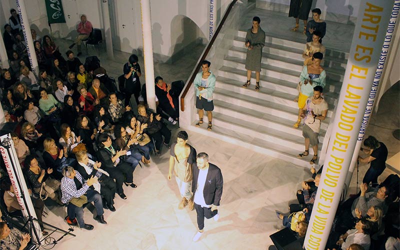 Unas 600 personas llenan el ECCO durante las dos jornadas de la segunda Muestra de la Moda de Cádiz, a beneficio de Agadi