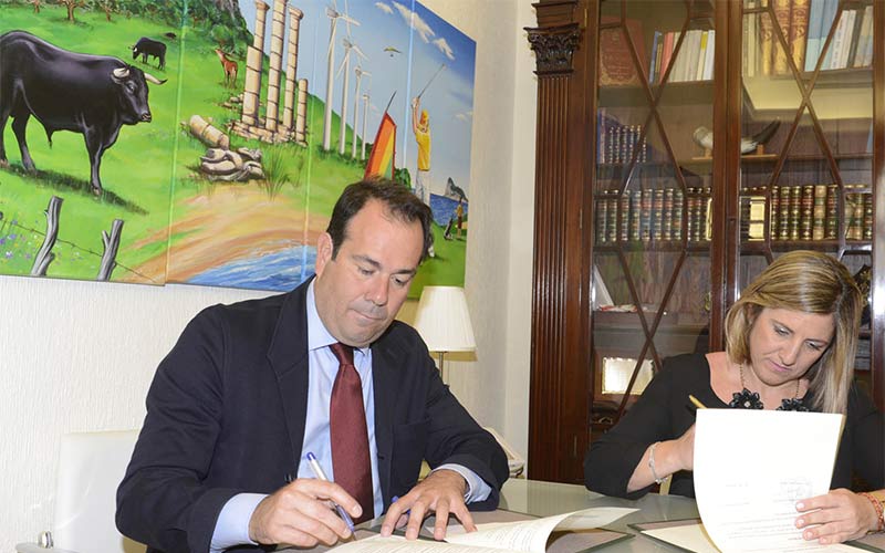 Osborne y la Diputación colaboran por el Tricentenario
