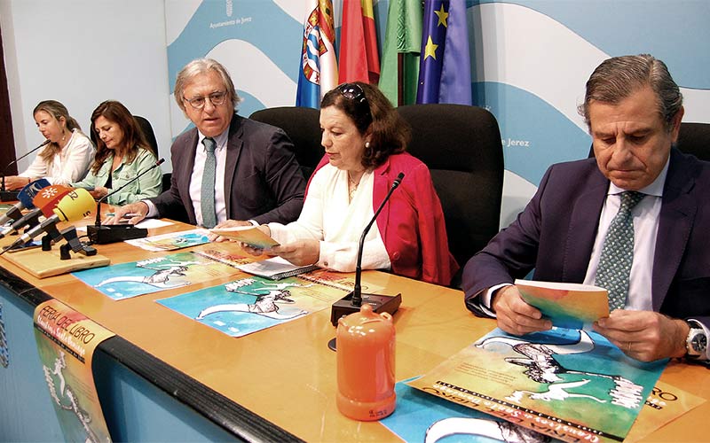 La Feria del Libro, de nuevo en Los Claustros de Santo Domingo