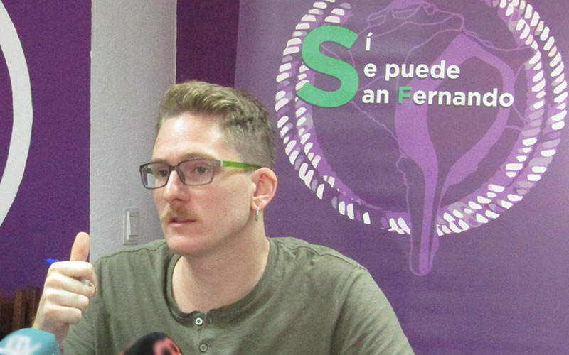Mas (Cs) acusa a Díaz (Sí se puede) de “cobrar sin trabajar”, tras tachar a los ‘naranjas’ de “patéticos” por apoyar el presupuesto