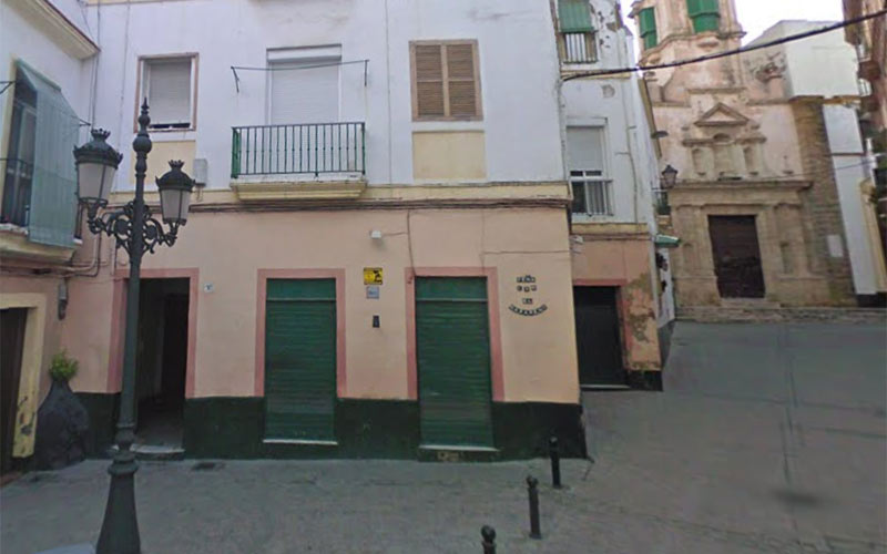 Procasa aprueba rehabilitar con fondos propios la finca de Santa María 10 y crear siete viviendas de alquiler social; el PP, abandona