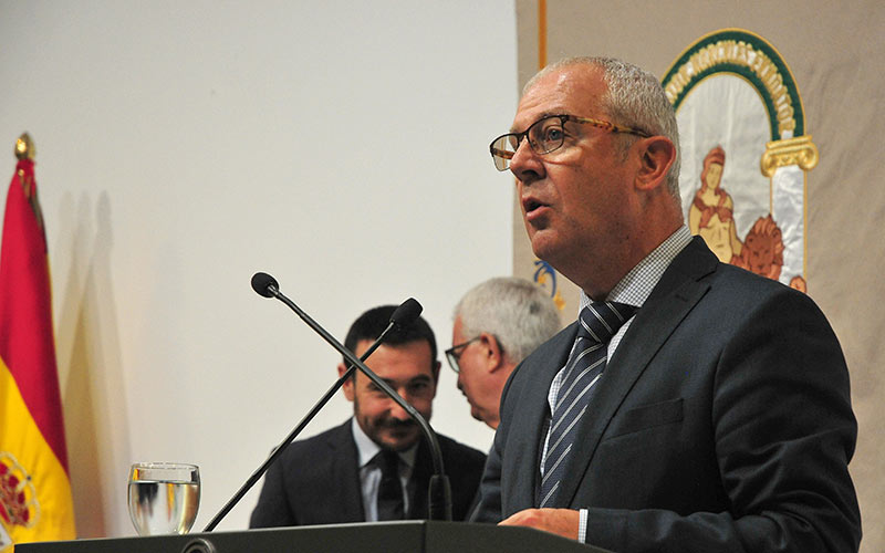 Juan Luis Belizón, de quien se destaca ser “dialogante”, toma posesión como nuevo delegado del Gobierno andaluz en Cádiz