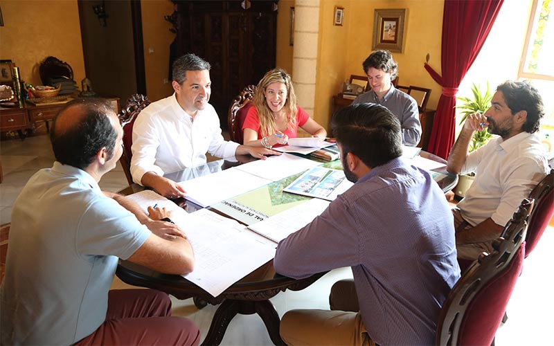 La Diputación levantará 24 viviendas de VPO en el ‘solar de los maestros’, que lleva esperando una solución más de una década