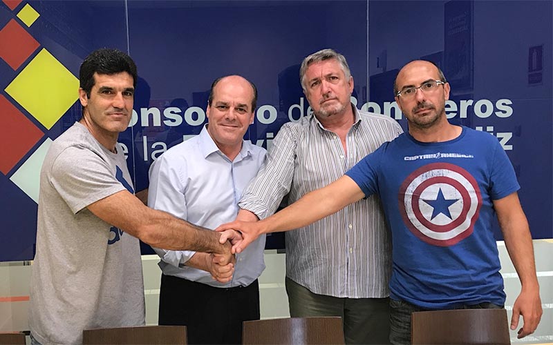 Los bomberos gaditanos vuelven a contar con un seguro de vida