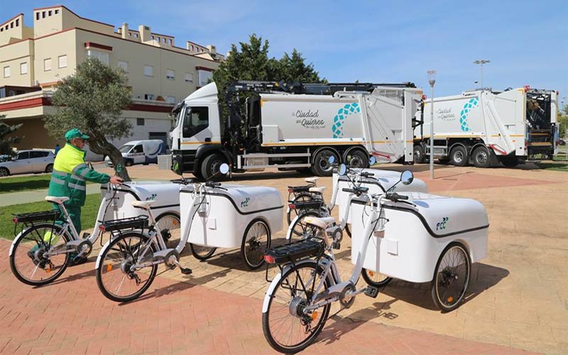 El “inmovilismo” de la concesionaria de basuras en Rota lleva a la plantilla presionar con paros y la amenaza de huelga indefinida