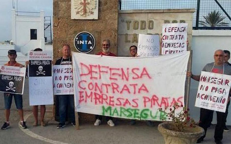 PSOE y Podemos exigen a Defensa que solucione la “indigencia laboral” que sufren los vigilantes privados de los cuarteles en Cádiz