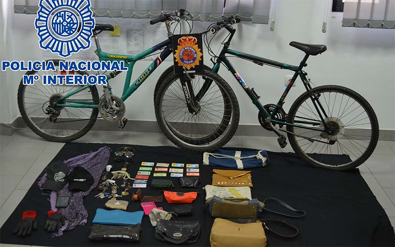 En prisión un delincuente habitual de Rota que se desplazaba en bici “para huir con rapidez” tras robar el bolso a mujeres