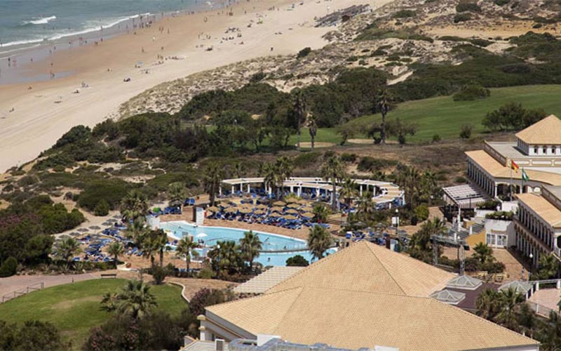 El nivel de ocupación de los hoteles chiclaneros cae respecto a julio de 2016 dos puntos, aunque supera el 92% de media