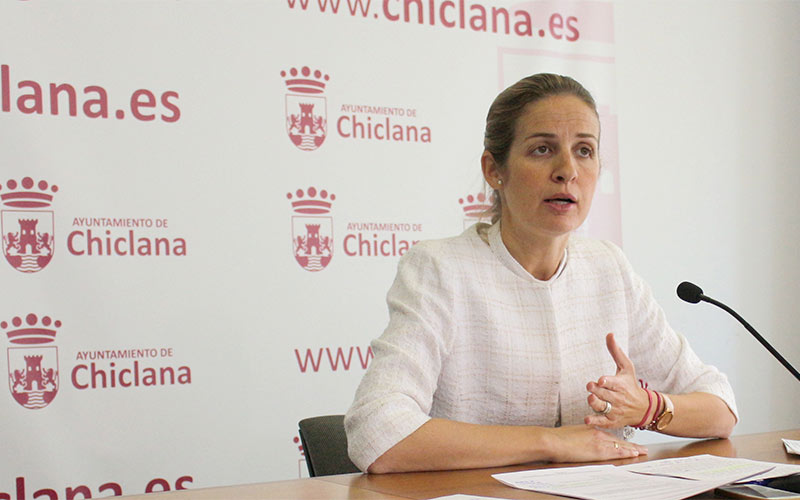 Emsisa abre el plazo para formar parte de la bolsa de empleo temporal para el servicio rescatado de ayuda a domicilio