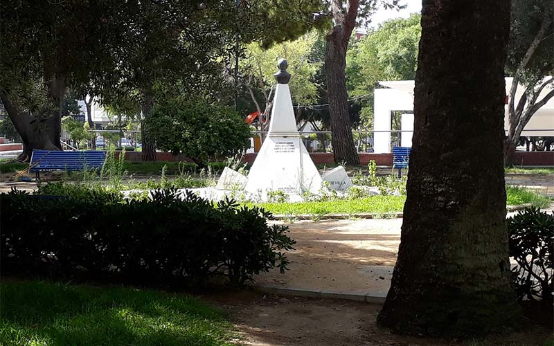 Plantean que el busto de Blas Infante en La Isla deje de estar “escondido” y sea protagonista de “un espacio adecuado y simbólico”