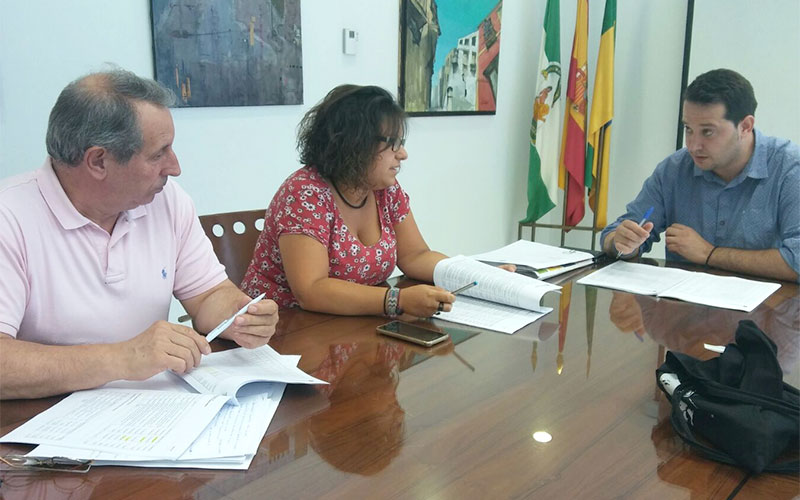 Levantemos exige “compromisos” a PSOE e IU para aprobar el presupuesto, que como está supone “una patada hacia delante”