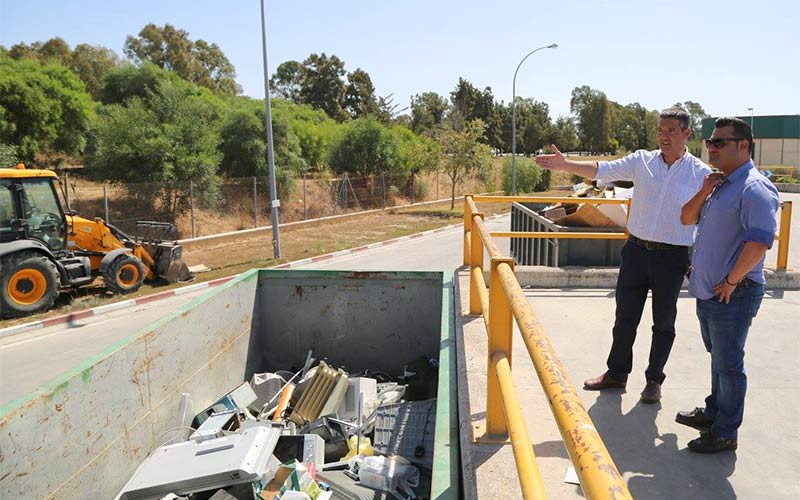 Obras en el Punto Limpio de Rota para ganar en funcionalidad