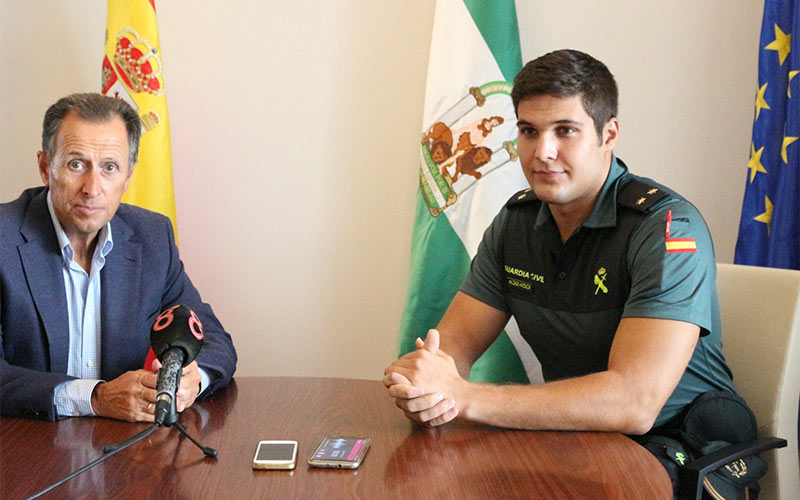 Guillermo Prieto, de León, al frente de la Guardia Civil en Chiclana