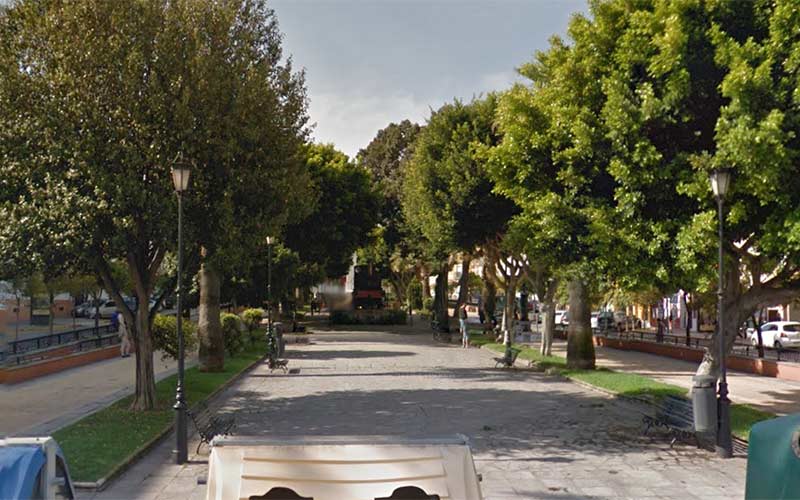 Levantar tres kioscos de prensa y golosinas, que posteriormente se sacarán a concurso público, costará 66.000 euros