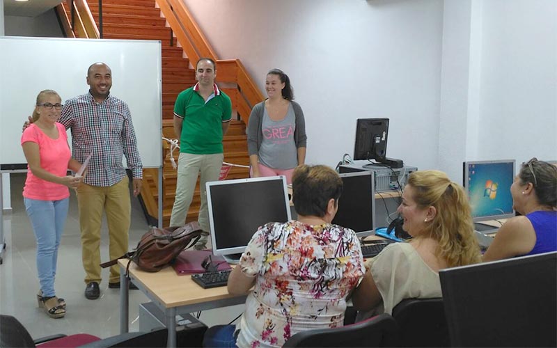 El primer mes de la iniciativa Política Local de Formación para el Empleo ‘ayuda’ a 23 de los 120 beneficiarios a encontrar trabajo