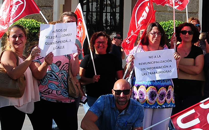 El servicio de módulos de playas, remunicipalizado desde este 1 de septiembre pese a la oposición de parte de la plantilla, PP y PSOE